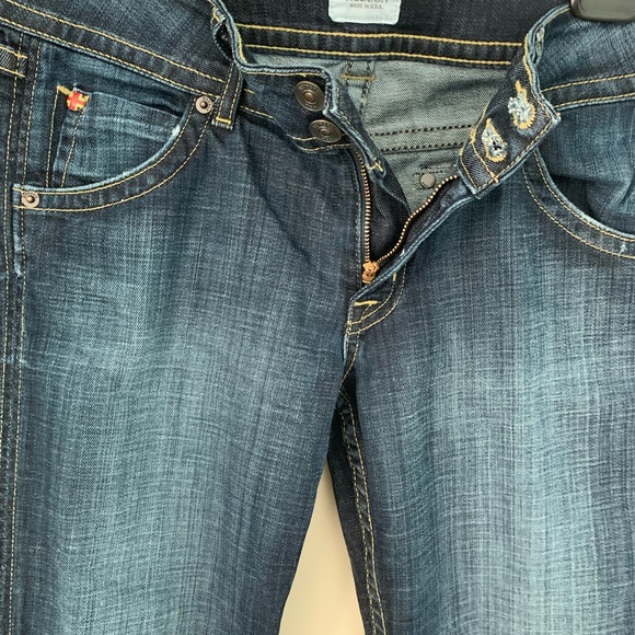 Women’s boot cut jeans. - Picture 4 of 7